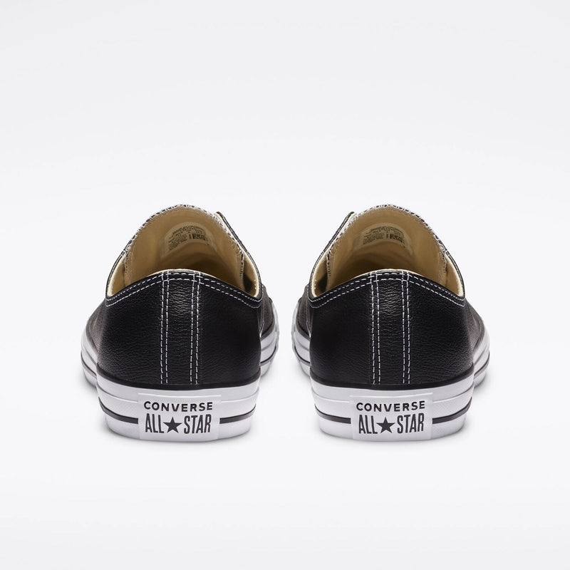 Converse Chuck Taylor All Star Leather Low Top