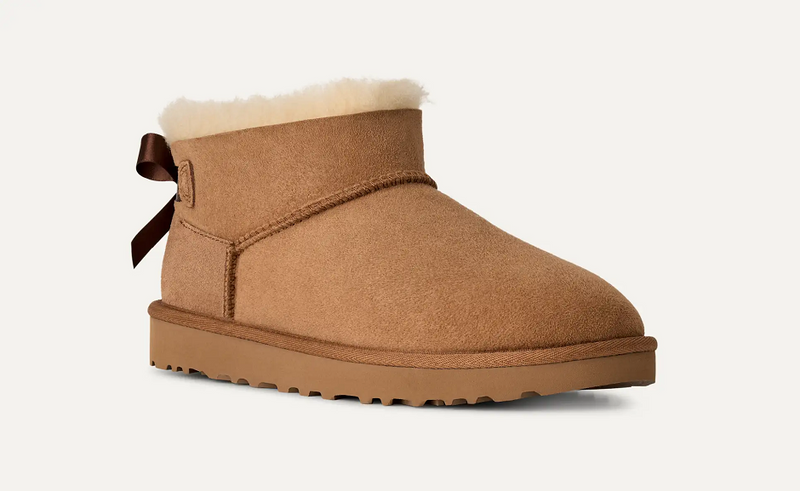 UGG Women's 1185491 Ultra Mini Bailey Bow Boot