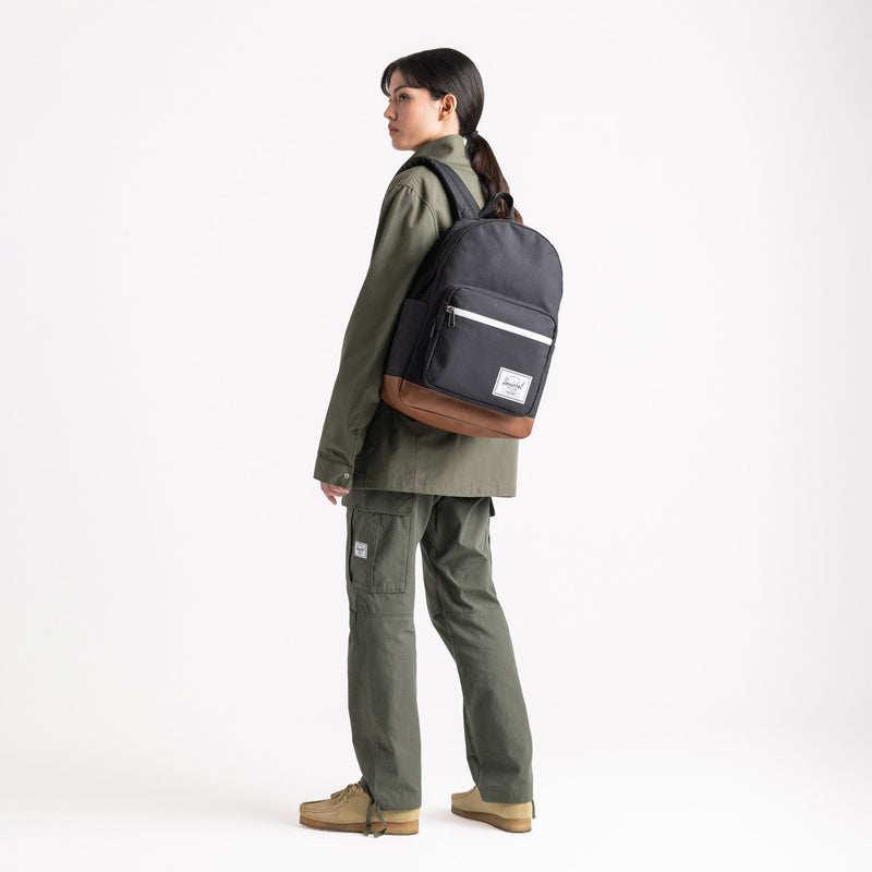 Herschel - Pop Quiz Backpack - Black/Tan Herschel - Pop Quiz Backpack - Black/Tan