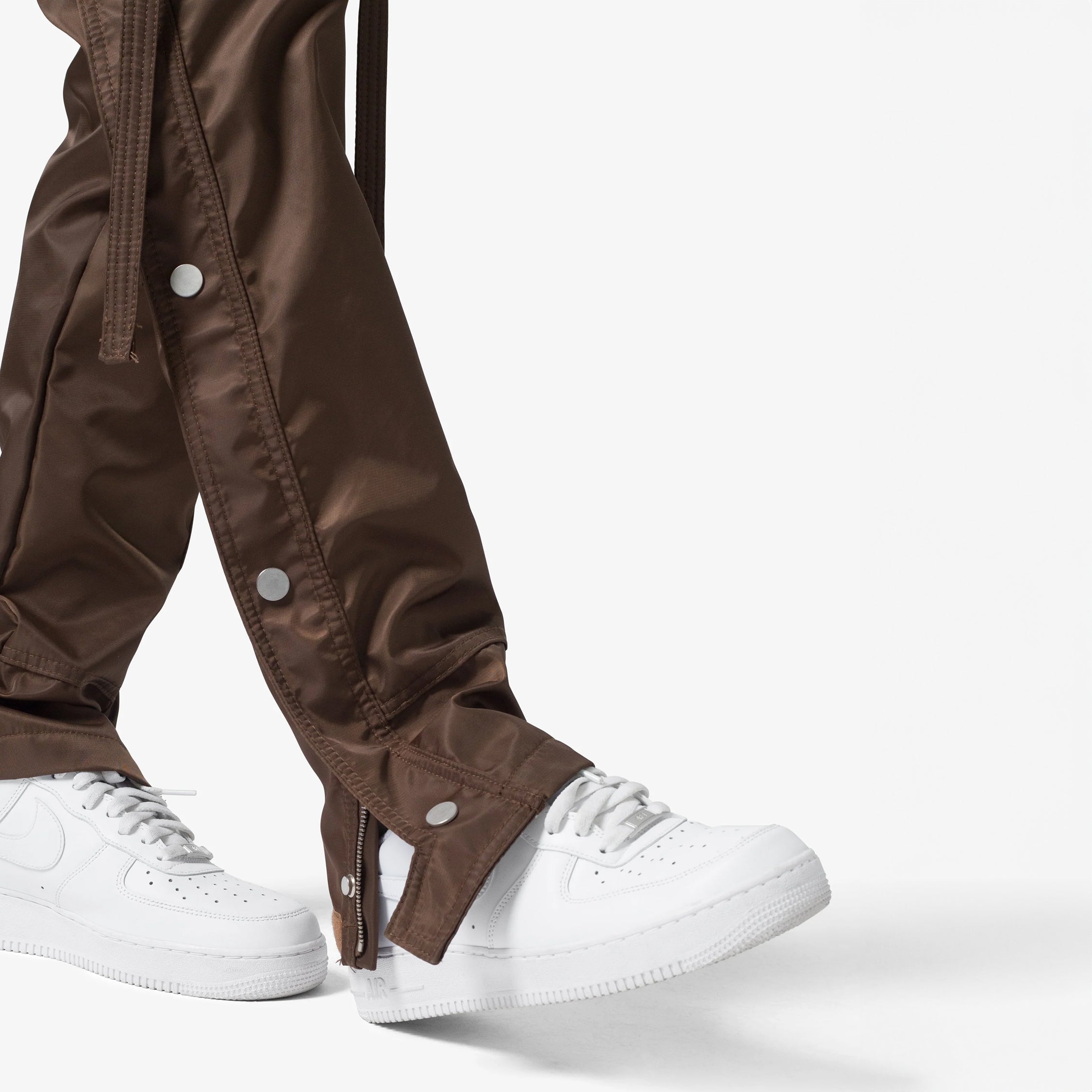 MNML ミニマルSNAP ZIPPER II CARGO PANTS Snap Zipper II Cargo Pants - Brown | mnml | shop now