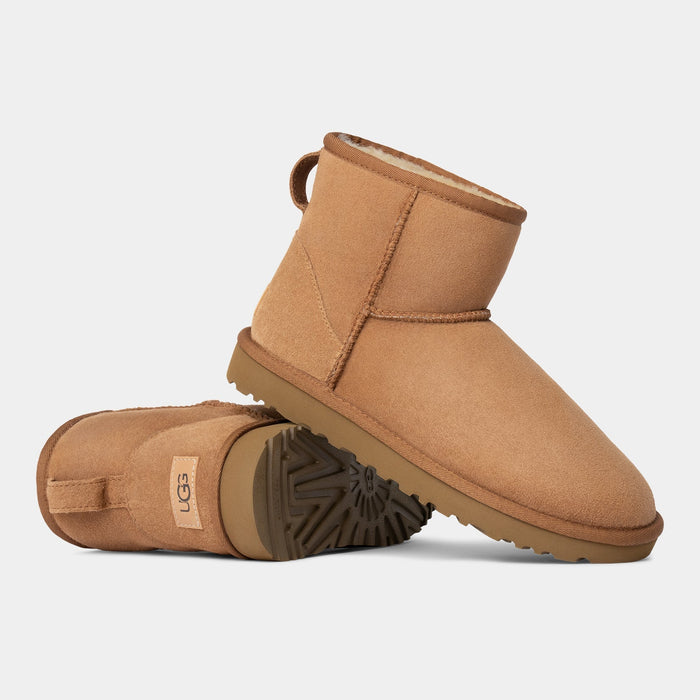 UGG Women’s Classic Mini II Boot Shoes 89371552