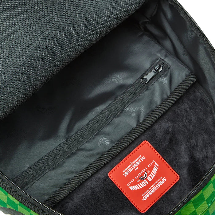 Metro Fusion - Sprayground Exterior Gold Zip Pocket Sharks In Paris Backpack  (DLXV) - Backpacks